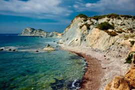 Où se trouvent les plages de nudistes en Grèce